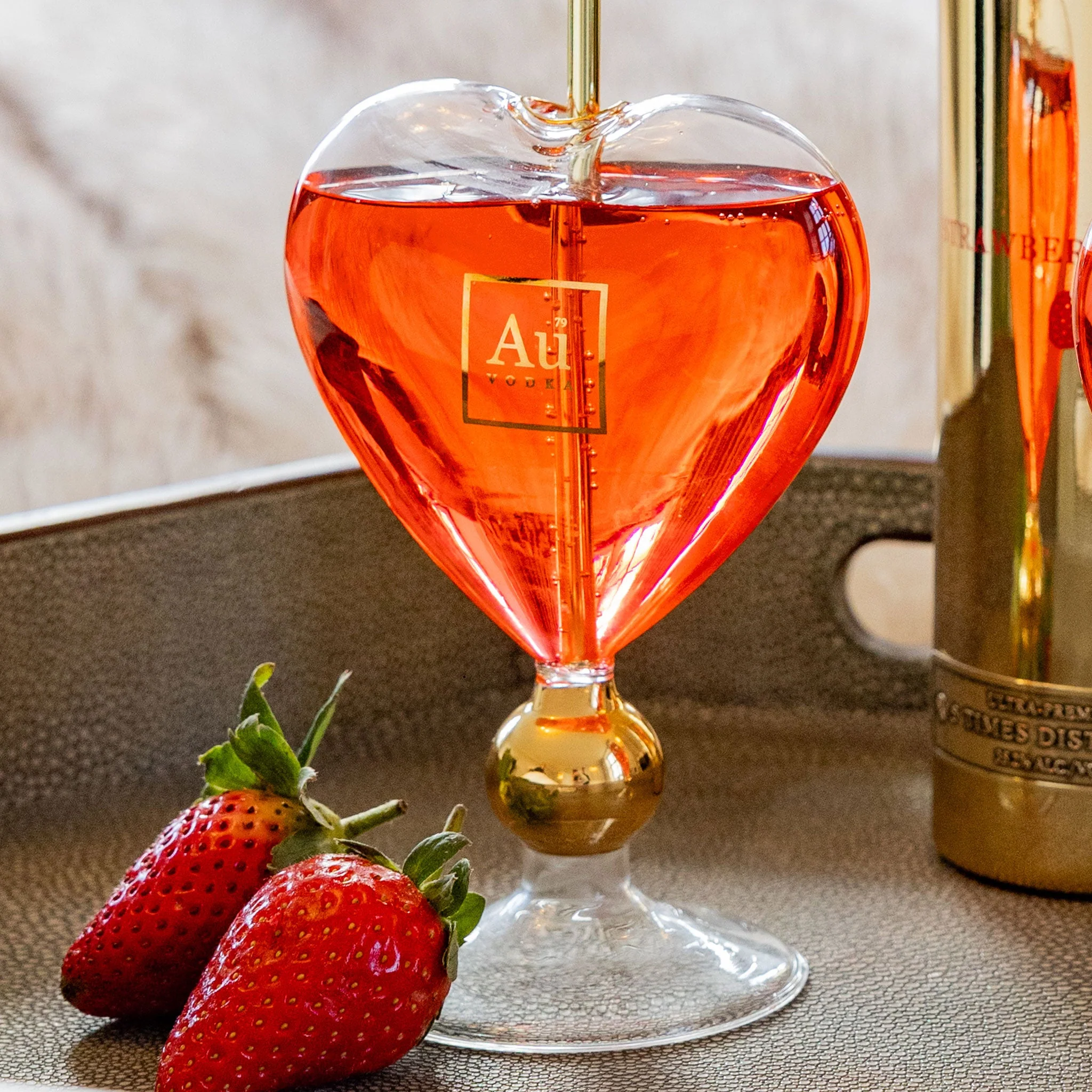 Au Heart Glass - Image 4