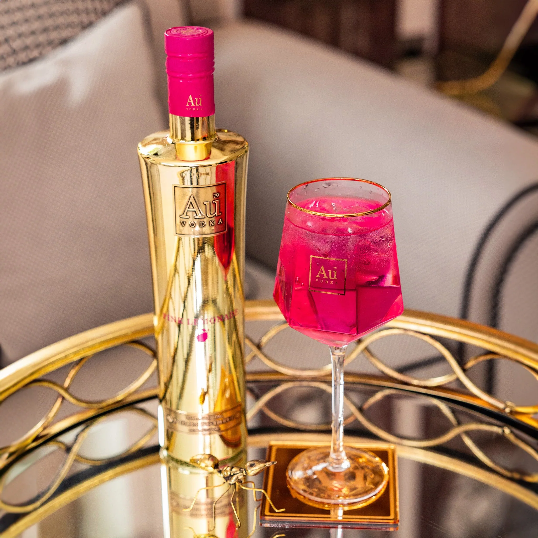 Au Vodka Long Stem Diamond Cut Glass - Image 10