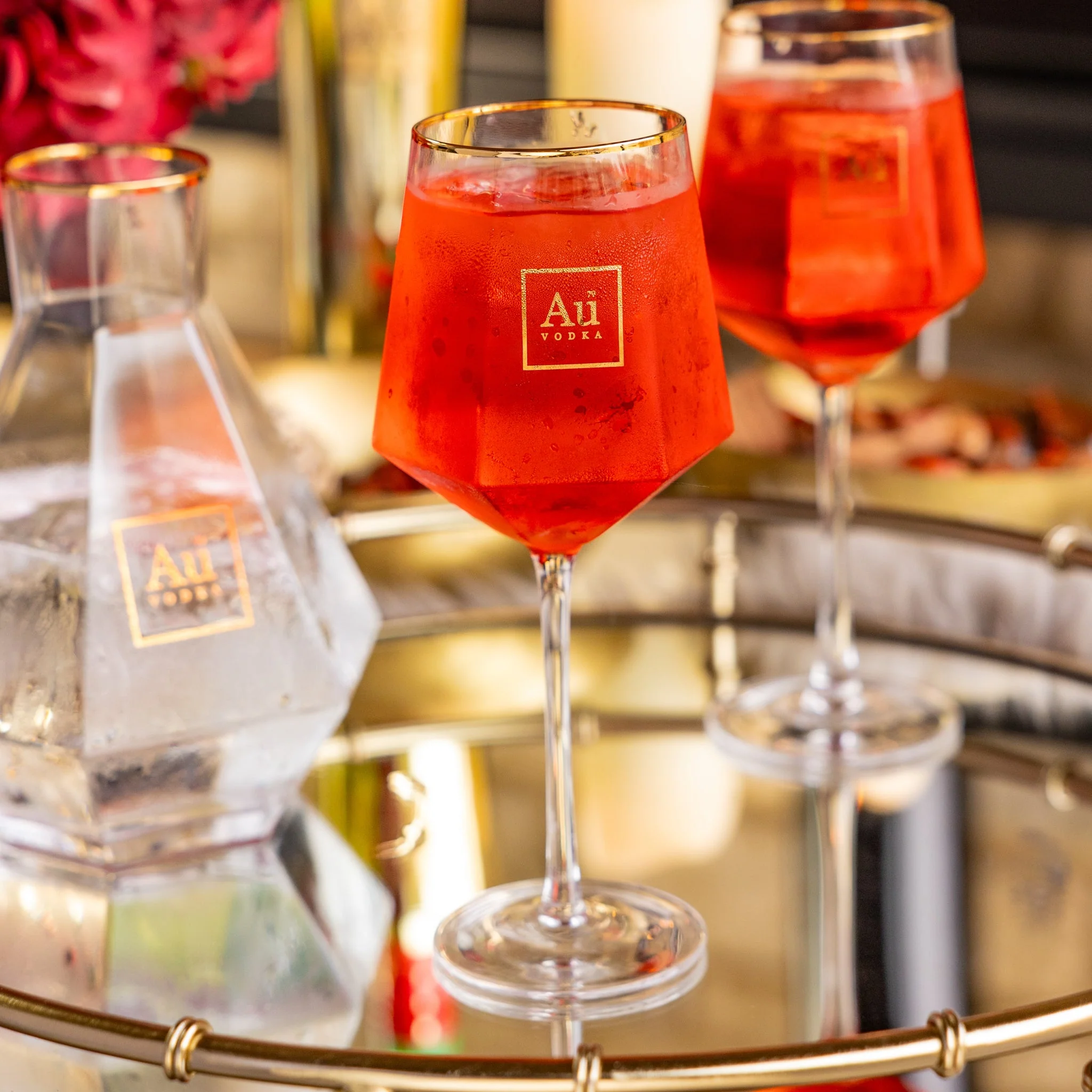 Au Vodka Long Stem Diamond Cut Glass - Image 4