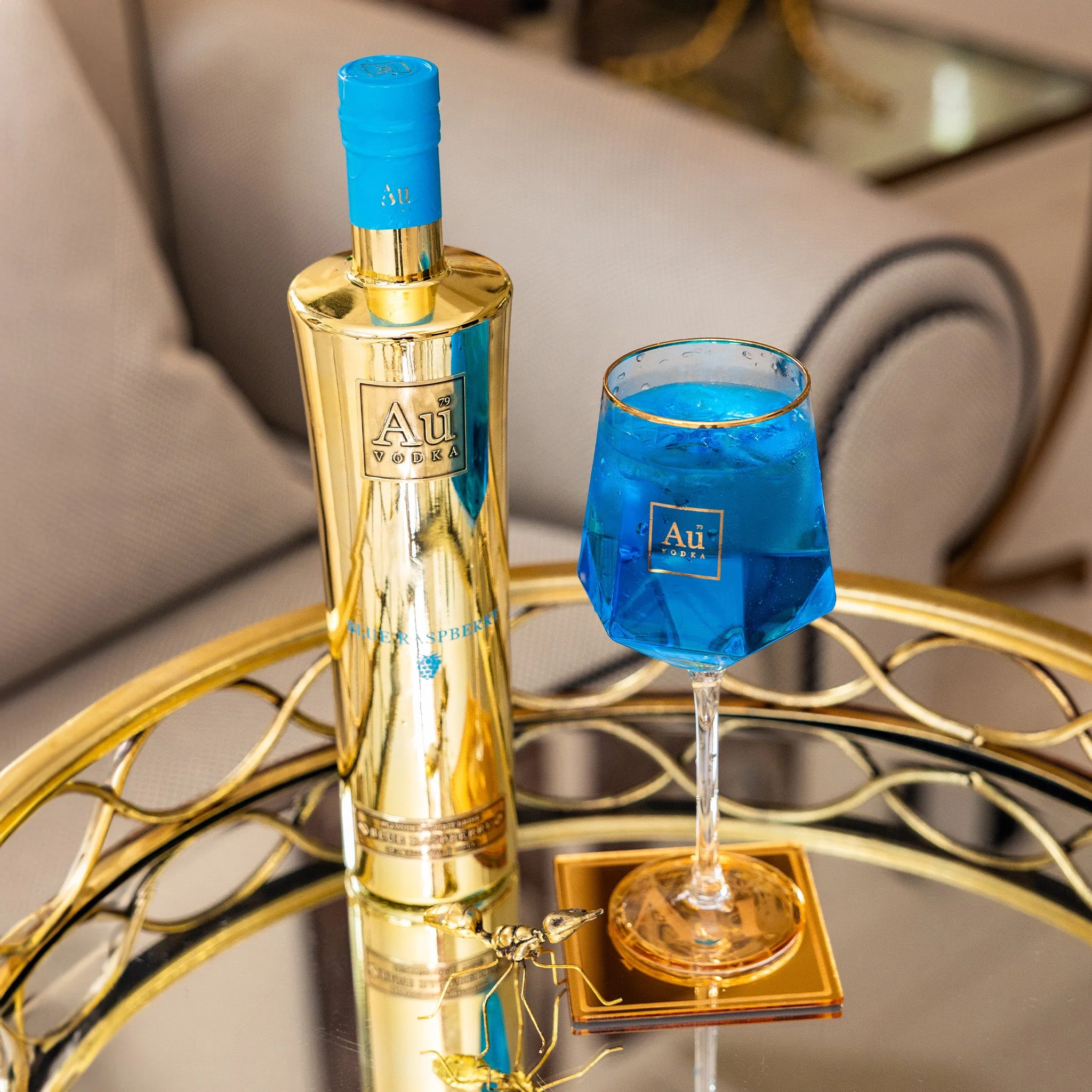 Au Vodka Long Stem Diamond Cut Glass - Image 9